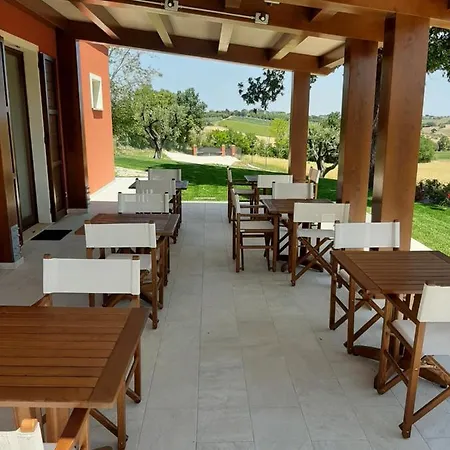 Agriturismo Colle Rosso-3